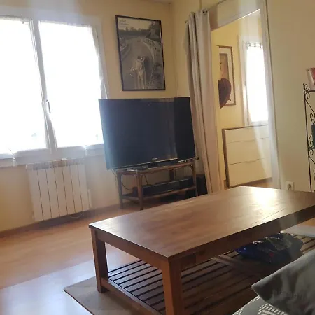 Charmante Maisonnette 2 Personnes Avec Wifi * Surgères