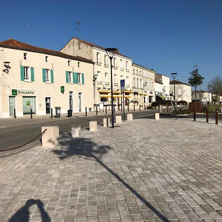 Charmante Maisonnette 2 Personnes Avec Wifi 度假居