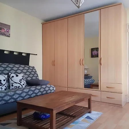 Charmante Maisonnette 2 Personnes Avec Wifi Vakantiehuis Surgères